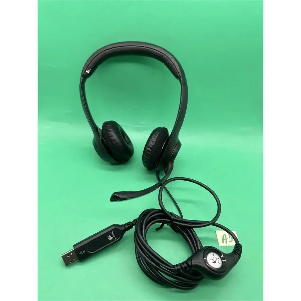 Nice Logitech Headset with Microphone & Gaming Wired With USB